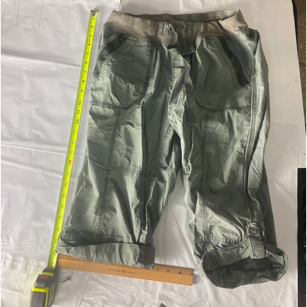 Calvin Klein Performance Sage Green Cargo Shorts Mens Medium